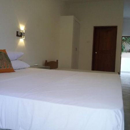 New Villa Unawatuna Εξωτερικό φωτογραφία